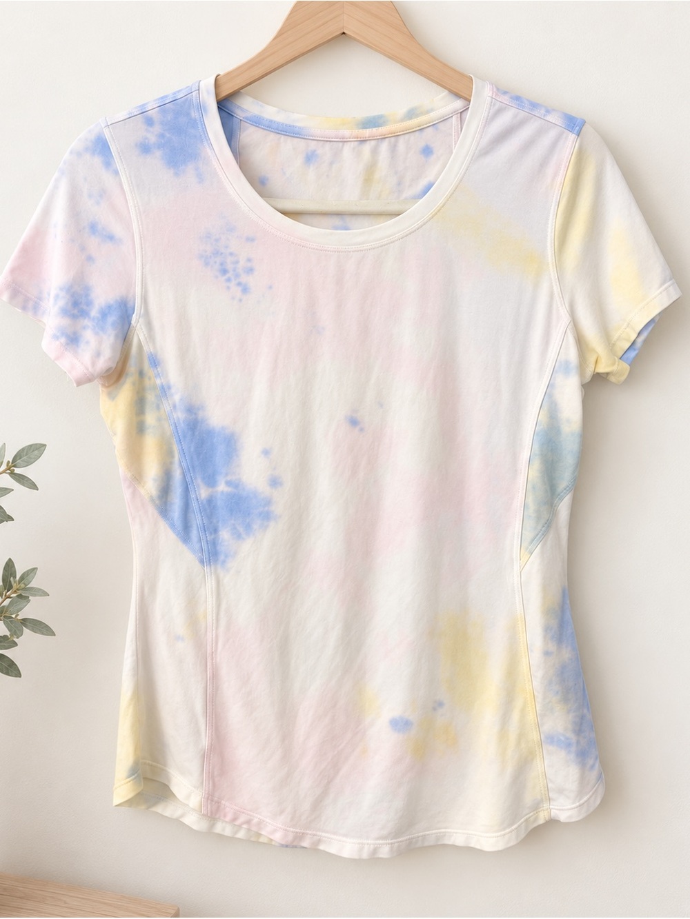 Balance athletica Tie-Dye Short Sleeve Top - Pastel Blue pink & Yellow a